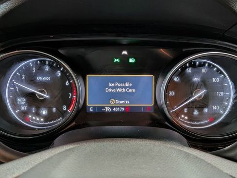 Used 2021 Buick Encore GX Select image 15