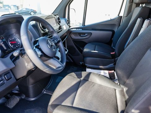 New 2026 Mercedes-Benz Sprinter 2500 image 16