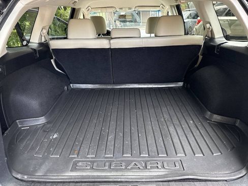 Used 2012 Subaru Outback 3.6R Limited w/ Popular Pkg 2 AWD/4WD image 13