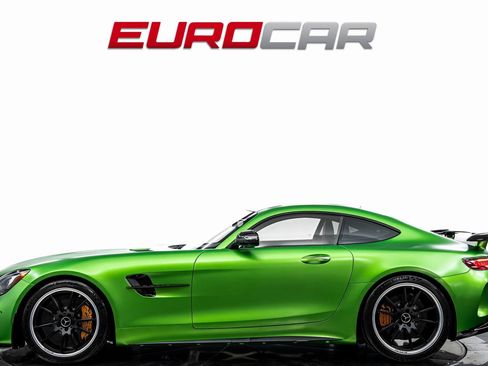 Used 2018 Mercedes-Benz AMG GT R image 2