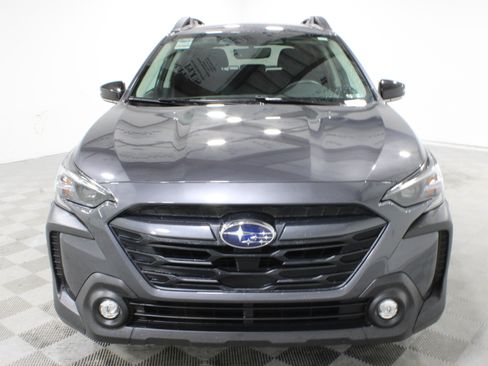 Used 2025 Subaru Outback Premium w/ Popular Package #1A AWD/4WD image 41