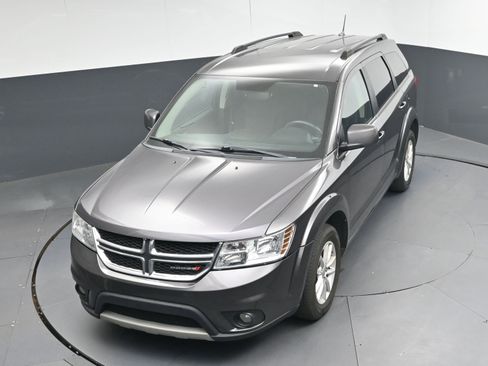 Used 2016 Dodge Journey SXT w/ Premium Group image 26