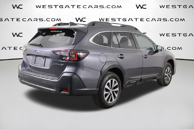 Used 2025 Subaru Outback Premium AWD/4WD image 45