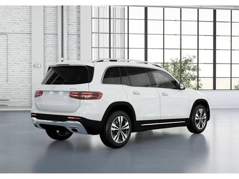 New 2026 Mercedes-Benz GLB 250 4MATIC image 21