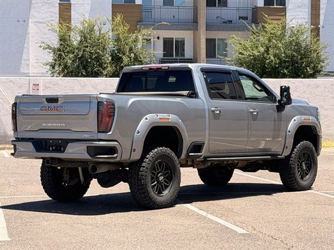 Used 2024 GMC Sierra 3500 AT4 w/ AT4 Premium Plus Package AWD/4WD image 3