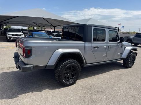 Used 2021 Jeep Gladiator Sport AWD/4WD image 6