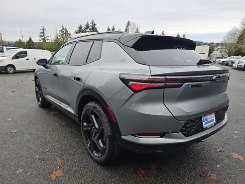 New 2026 Chevrolet Equinox EV RS image 7