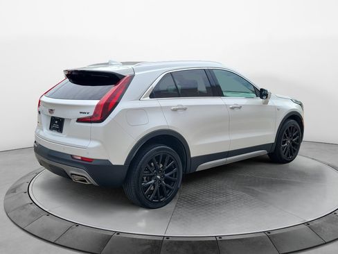 Certified 2023 Cadillac XT4 Premium Luxury AWD/4WD image 7