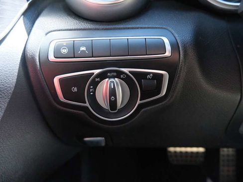 Used 2022 Mercedes-Benz C 300 Coupe image 35