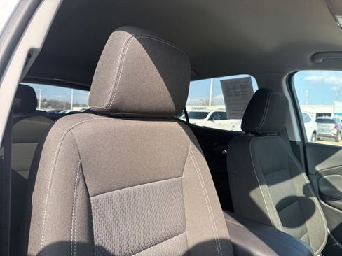 Used 2023 GMC Terrain SLE w/ Driver Convenience Package image 52