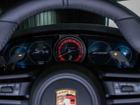 Used 2025 Porsche 911 GT3 RS RWD image 44