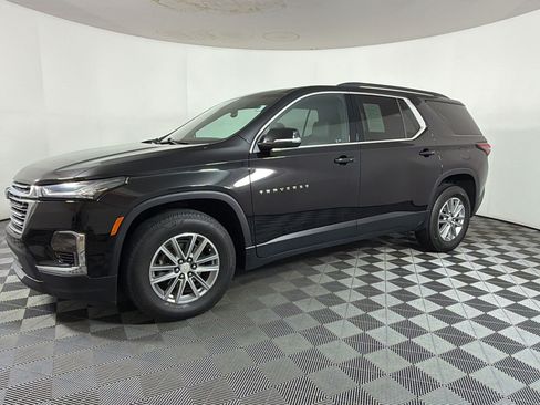 Used 2023 Chevrolet Traverse LT w/ LPO, Floor Liner Package FWD image 16