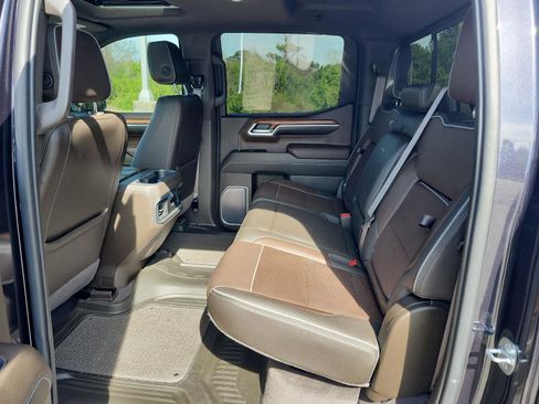 Certified 2022 GMC Sierra 1500 Denali w/ Denali Reserve Package image 15