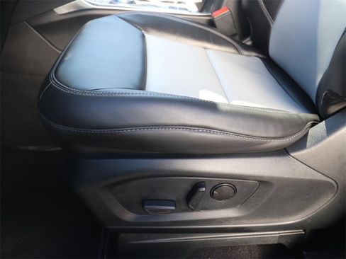 Certified 2023 Ford Explorer XLT w/ Equipment Group 202A image 15