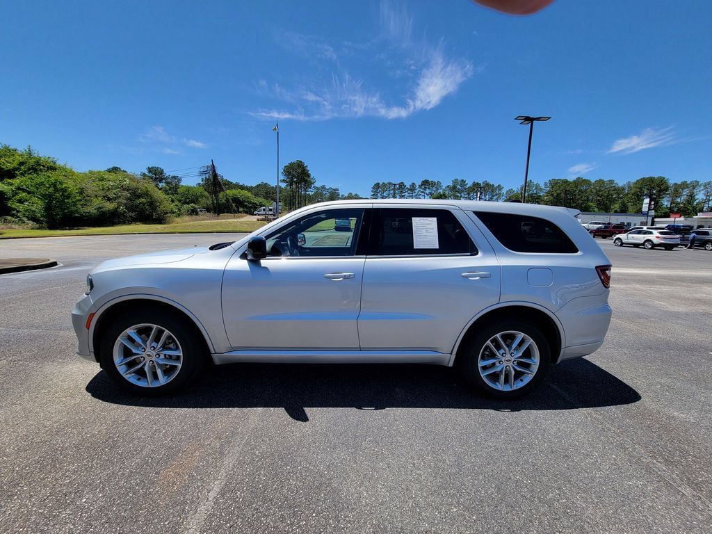 Used 2023 Dodge Durango GT AWD/4WD image 3