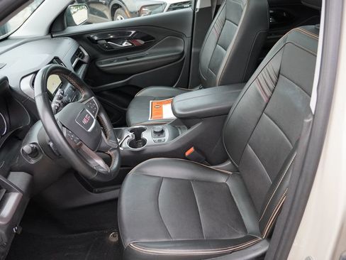 Used 2023 GMC Terrain AT4 w/ GMC Pro Grade Package AWD/4WD image 4