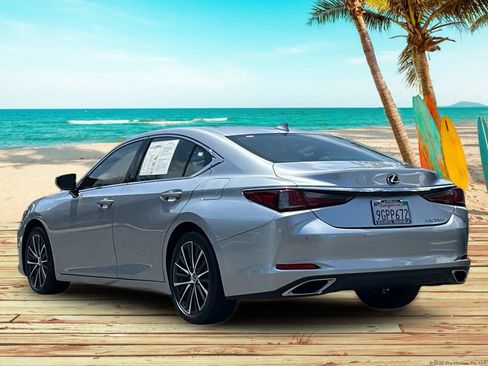 Used 2023 Lexus ES 350 w/ Premium Package FWD image 4