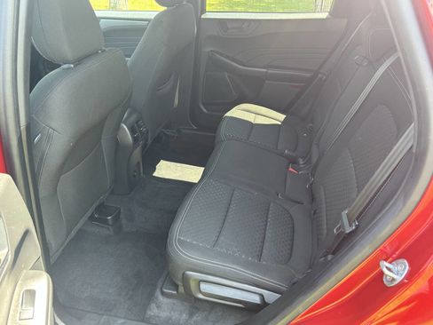 Used 2023 Ford Escape Active image 8