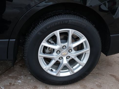 Used 2024 Chevrolet Equinox LT w/ LPO, Floor Liner Package image 45