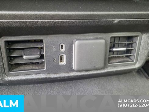Used 2025 Chevrolet Silverado 1500 LT RWD image 23