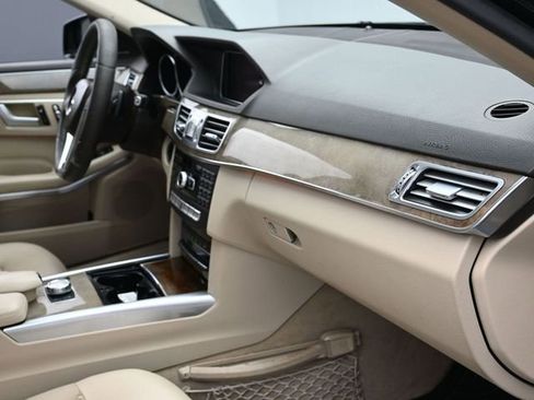Used 2014 Mercedes-Benz E 350 E 350 image 25