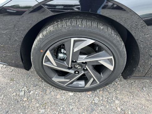 New 2026 Hyundai Elantra Limited w/ Cargo Package FWD image 6