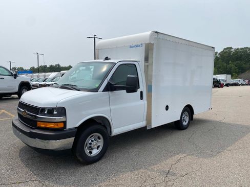 New 2025 Chevrolet Express 3500 w/ Power Convenience Package image 1