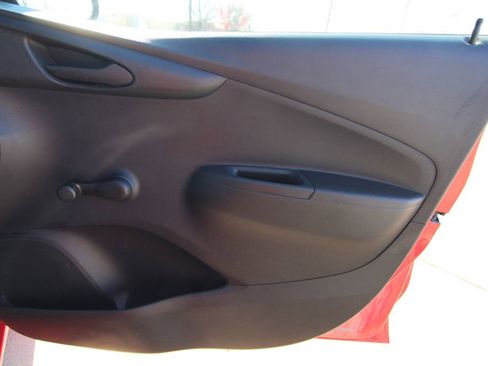 Used 2021 Chevrolet Spark LS image 33