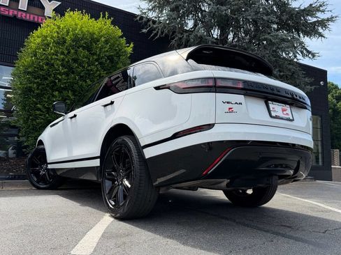Used 2022 Land Rover Range Rover Velar R-Dynamic S AWD/4WD image 19