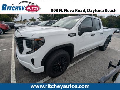 Certified 2025 GMC Sierra 1500 Pro w/ Graphite Edition