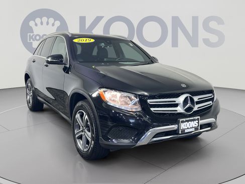 Used 2019 Mercedes-Benz GLC 300 4MATIC image 10