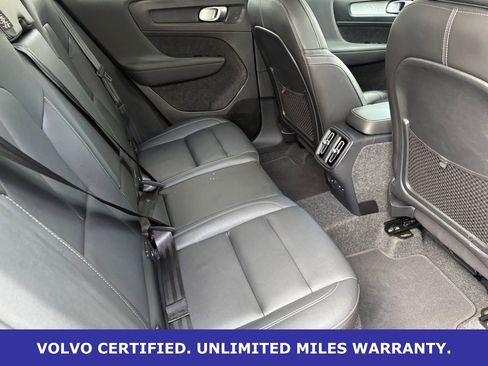 Certified 2025 Volvo XC40 B5 Plus AWD/4WD image 30