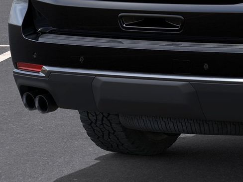 New 2026 Chevrolet Tahoe Z71 w/ Z71 Off-Road Package AWD/4WD image 14