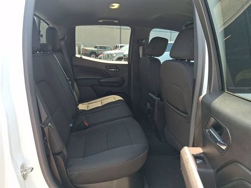 Used 2023 Chevrolet Colorado LT w/ LT Convenience Package II AWD/4WD image 24