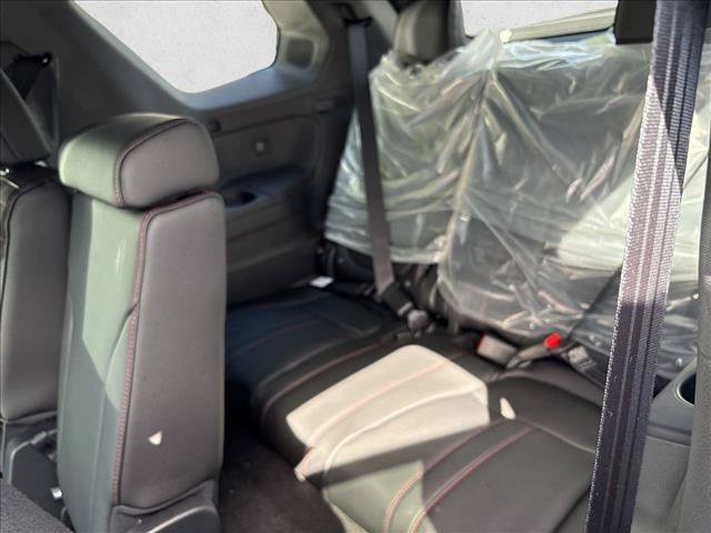 New 2026 Honda Pilot Black Edition image 9