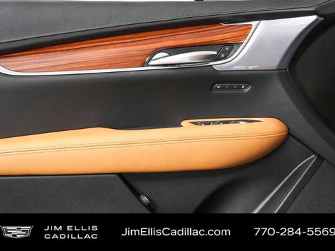 New 2026 Cadillac XT5 Premium Luxury image 6