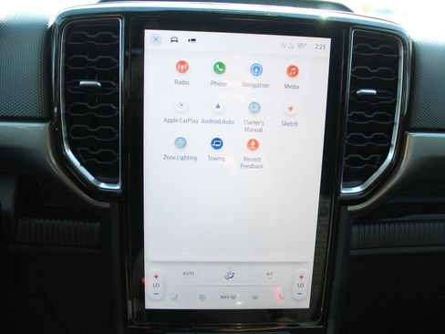 New 2025 Ford Ranger XLT w/ Equipment Group 301A High image 27