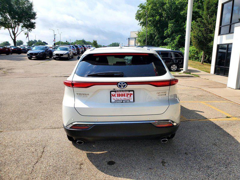 Used 2022 Toyota Venza Limited AWD/4WD image 6