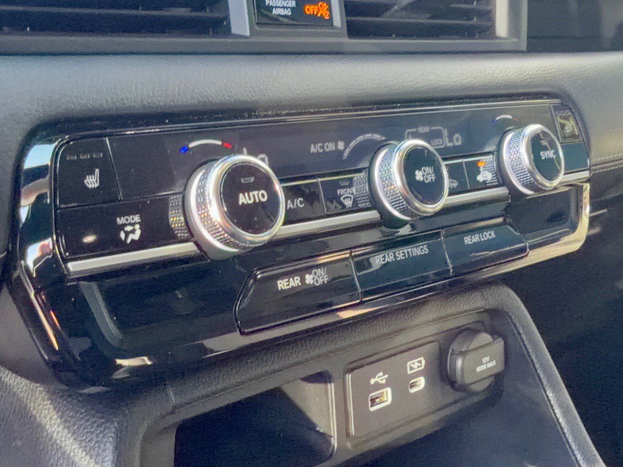 Used 2025 Honda Pilot EX-L image 22