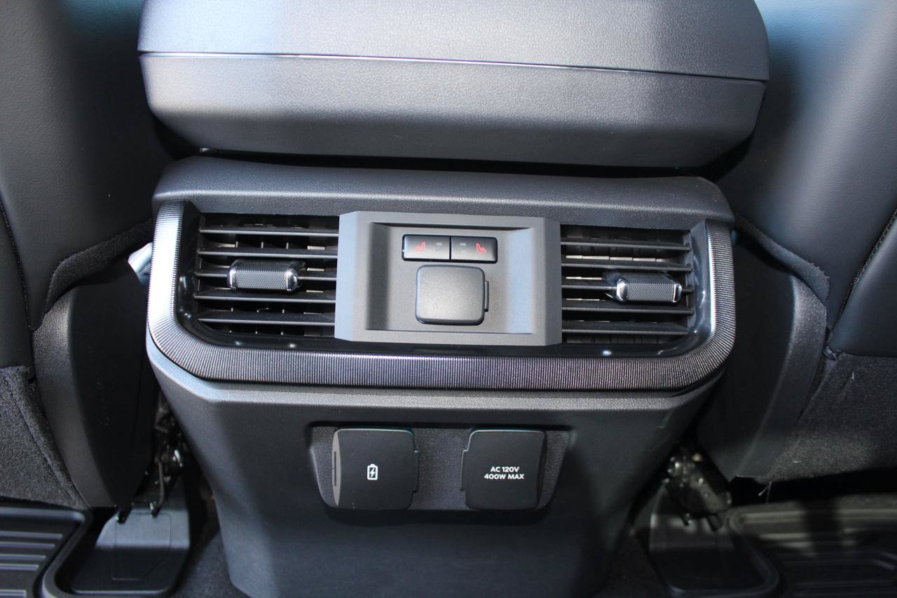 Used 2023 Ford F150 Raptor w/ Equipment Group 802A Raptor R AWD/4WD image 75
