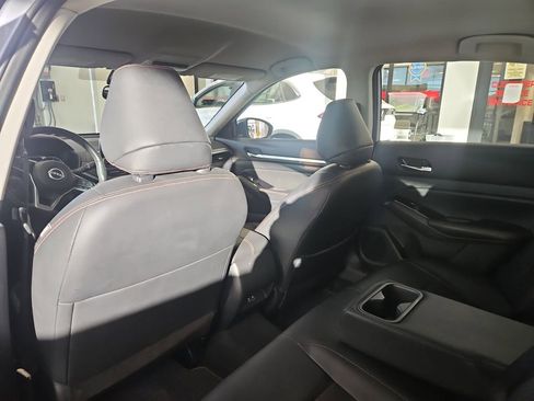 Used 2024 Nissan Altima 2.5 SR image 19