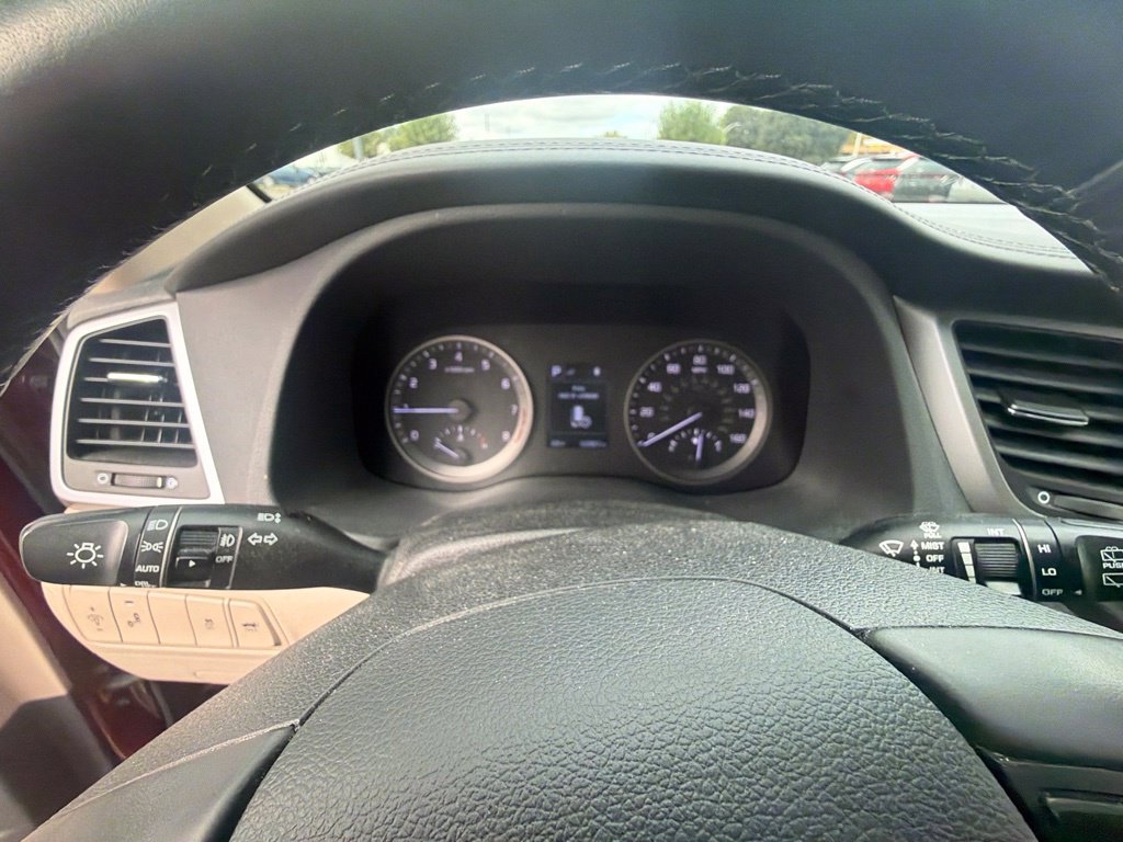 Used 2017 Hyundai Tucson Limited w/ Cargo Package AWD/4WD image 16