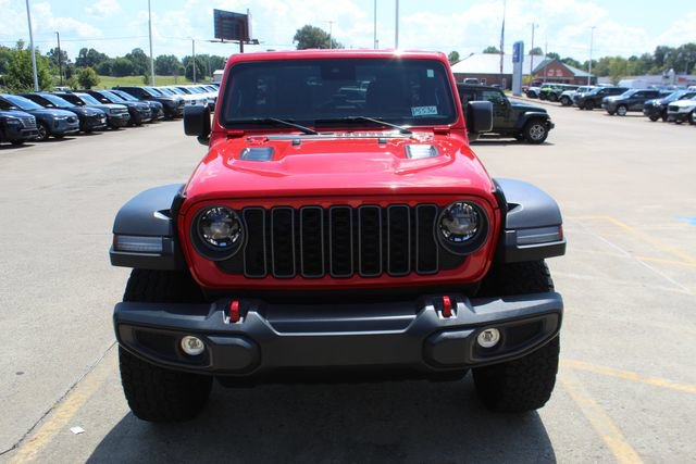 Used 2025 Jeep Wrangler Unlimited Rubicon w/ Convenience Group AWD/4WD image 7