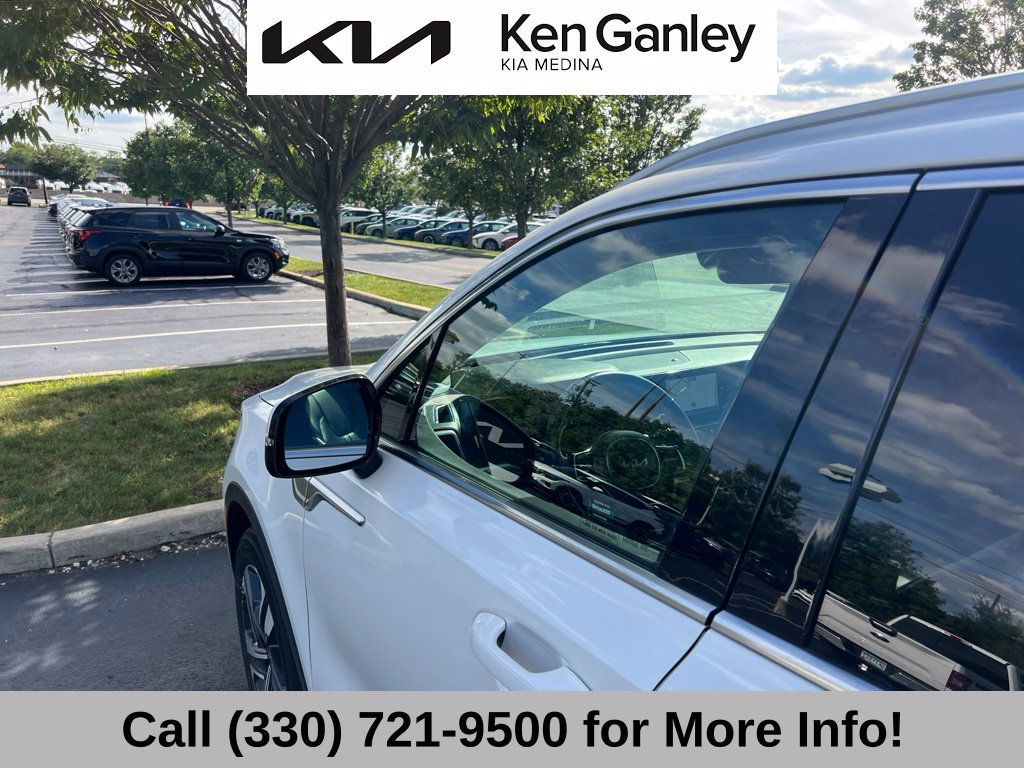 Certified 2023 Kia Sorento EX AWD/4WD image 23