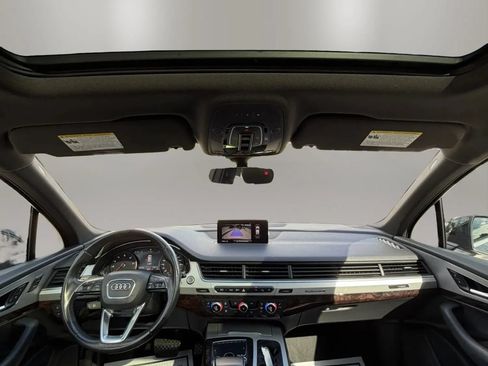 Used 2019 Audi Q7 2.0T Premium w/ Convenience Package AWD/4WD image 12