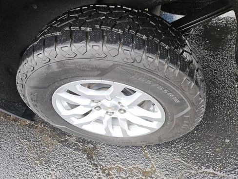 Used 2021 Chevrolet Silverado 1500 LT w/ Bed Protection Package image 11