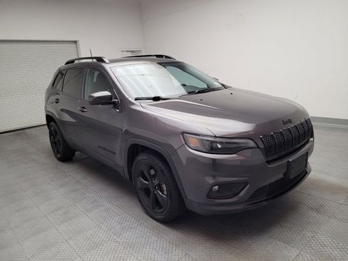 Used 2020 Jeep Cherokee Latitude Plus FWD image 13