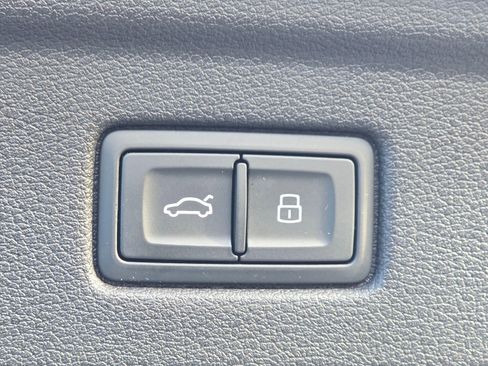 Used 2023 Audi A5 2.0T Premium Plus w/ Premium Plus image 25