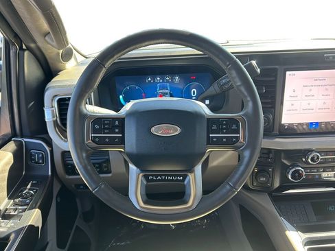 Used 2026 Ford F250 Platinum w/ Platinum Plus Package image 14