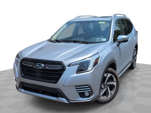 Used 2023 Subaru Forester Touring AWD/4WD image 1